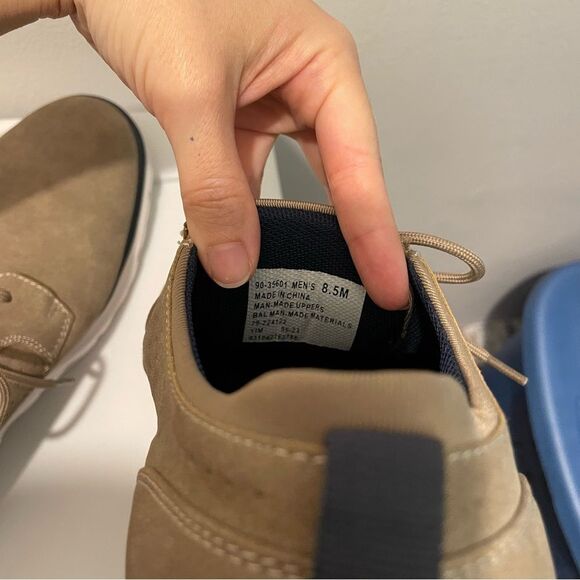 Dockers Tan Oxford Shoes Supreme Comfort Sneakers Stylish Mens Size 8.5